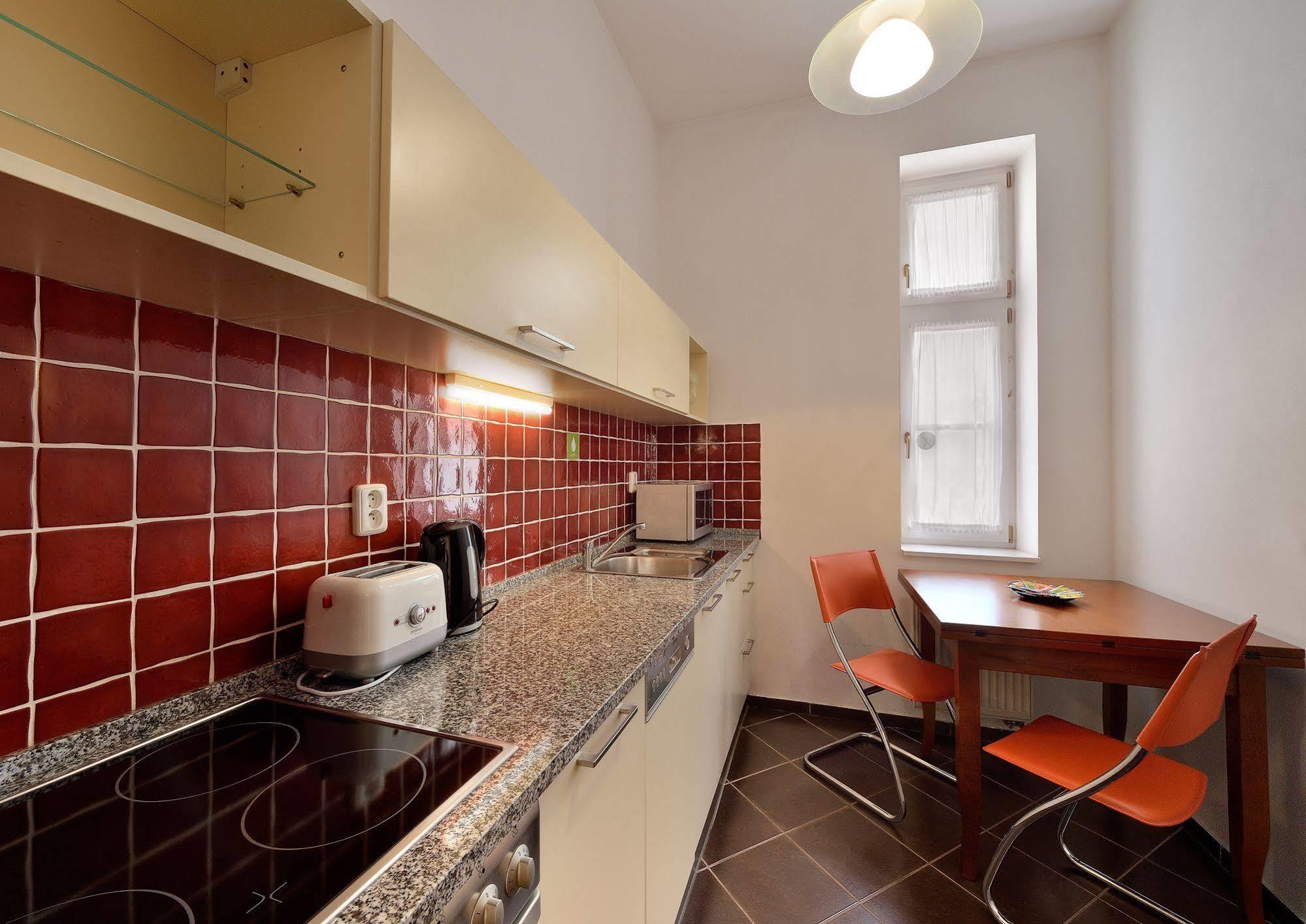 Ambiente Serviced Apartments - Tallerova 布拉迪斯拉发 外观 照片