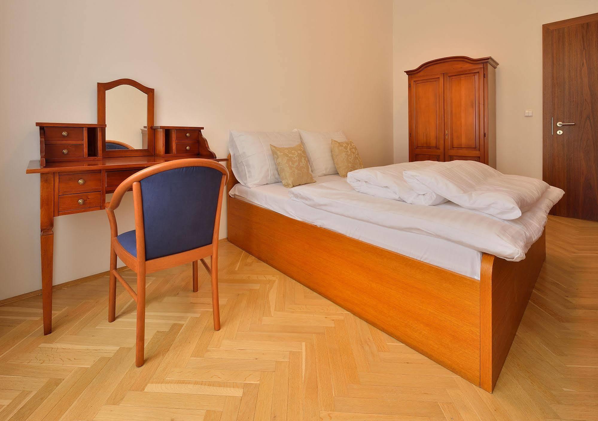 Ambiente Serviced Apartments - Tallerova 布拉迪斯拉发 外观 照片
